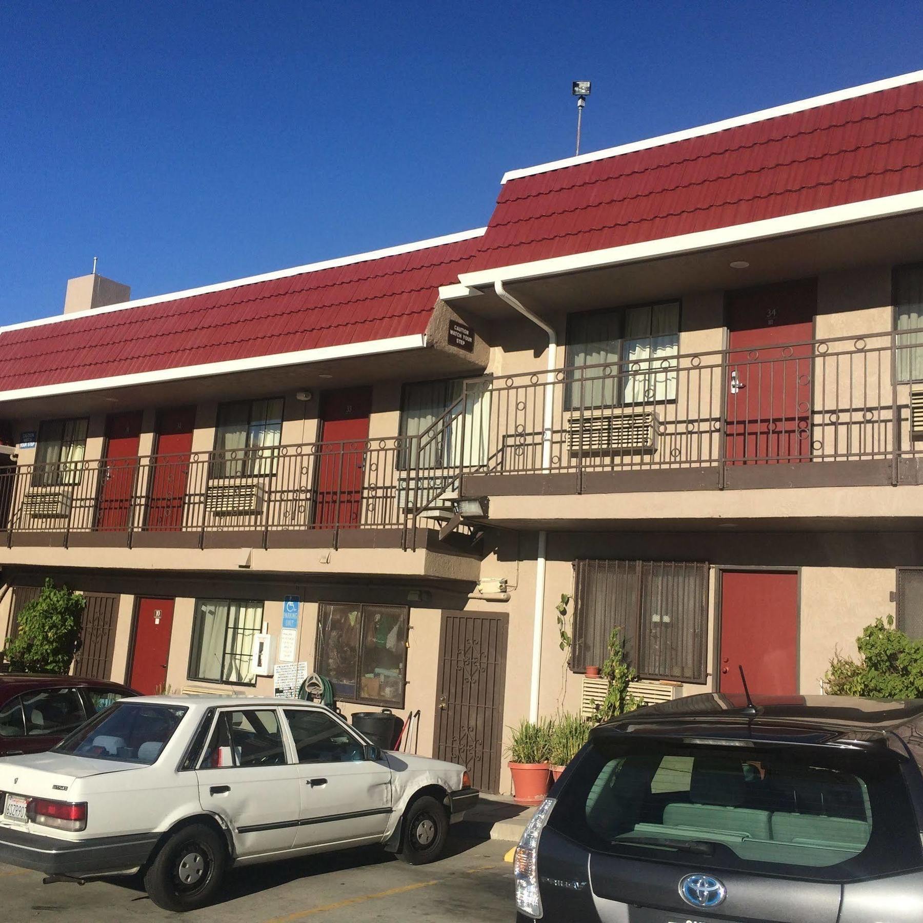 Crown Lodge Motel Oakland Eksteriør bilde